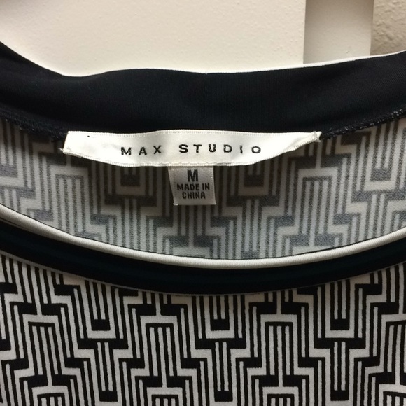 Geometric tunic - Picture 3 of 6